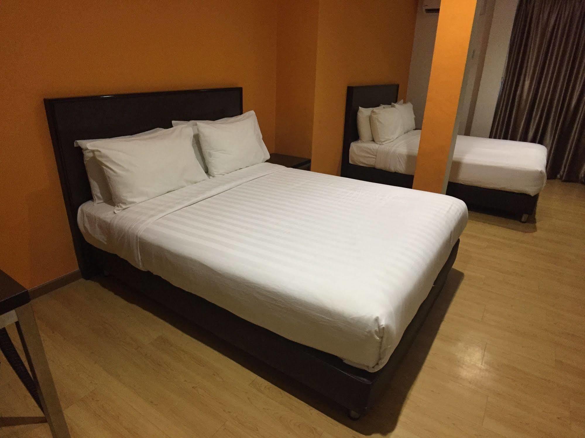 Padungan Hotel